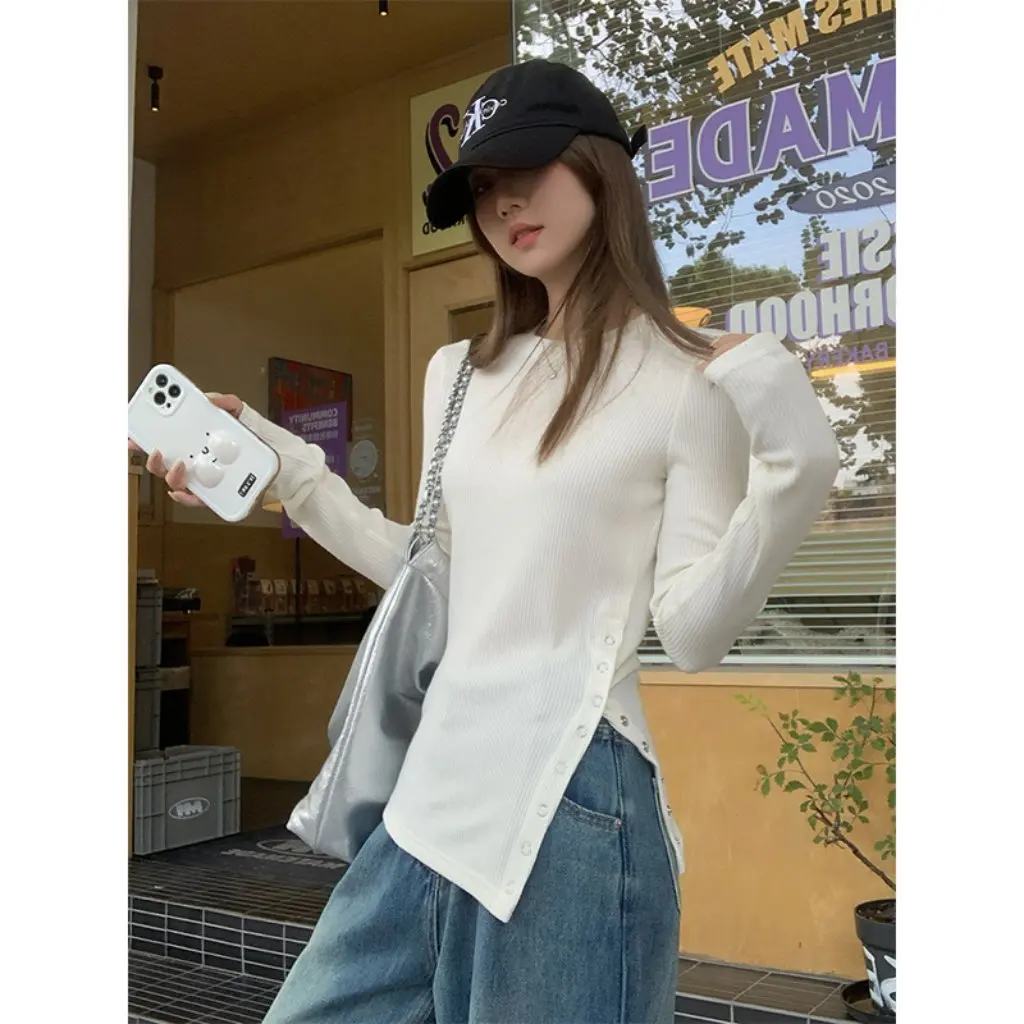 

Spice Girls Women's Slim-Fit Long-Sleeved T-Shirt White round Neck Button Split Base Shirt for Autumn Winter Slimming Top