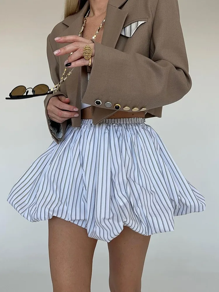 2026 New Women Mini Skirt High Waist French Balloon Skirt Striped Pleated Design Summer Fashion Commuter Versatile Pleated Skirt