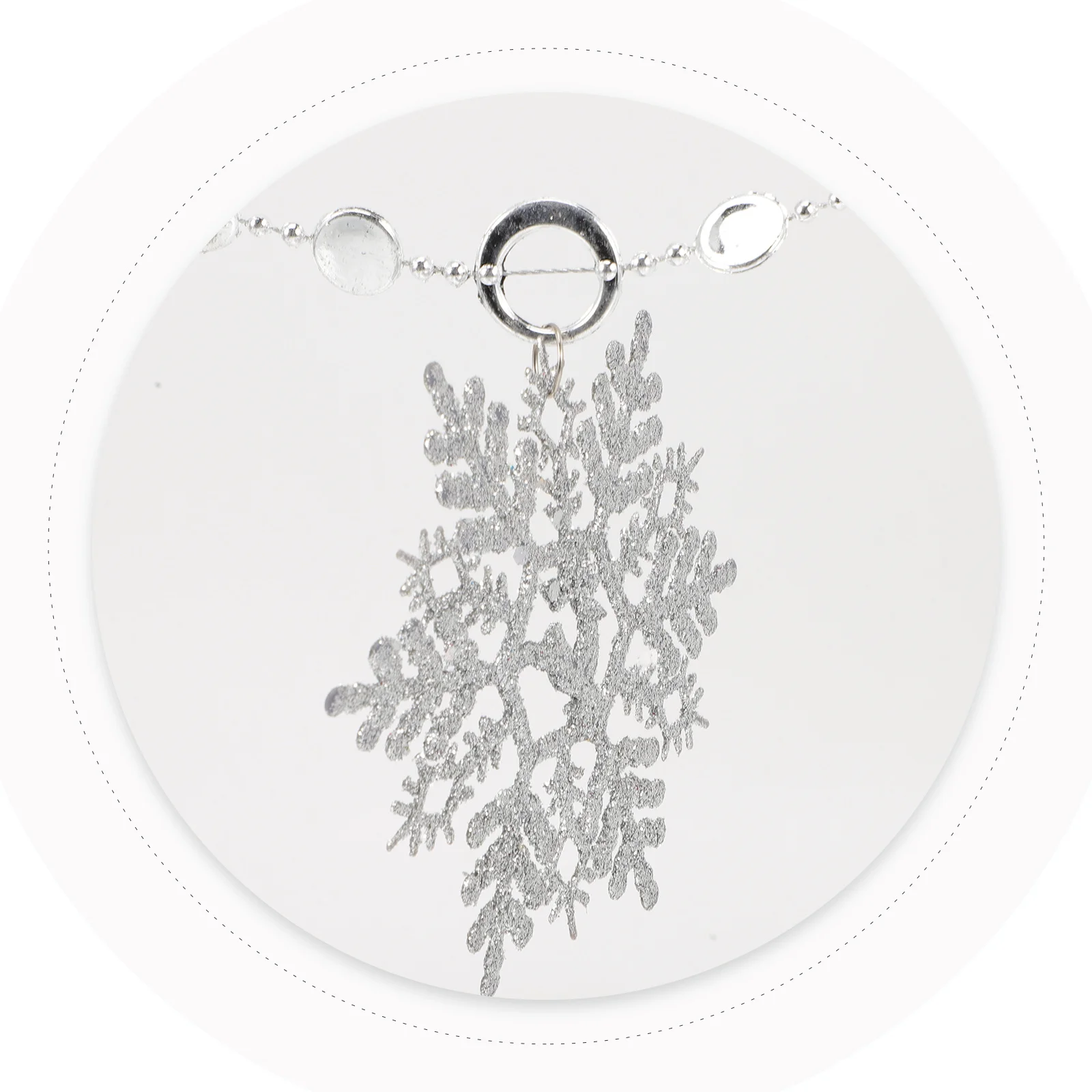 

2Pcs Xmas Snowflake Ornaments Decorative Hanging Pendants Christmas Tree Decorations Home Xmas Supplies Winter Festival Decor