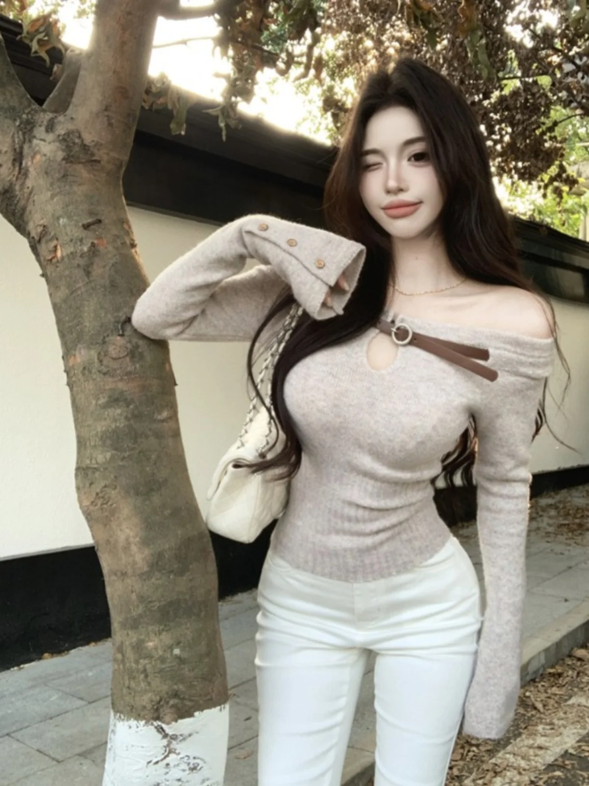 

Сексуальный вязаный свитер с длинным светом в американском стиле ретро, ранний осенний дизайн, ленивый ажурный свитер, топ для женщин