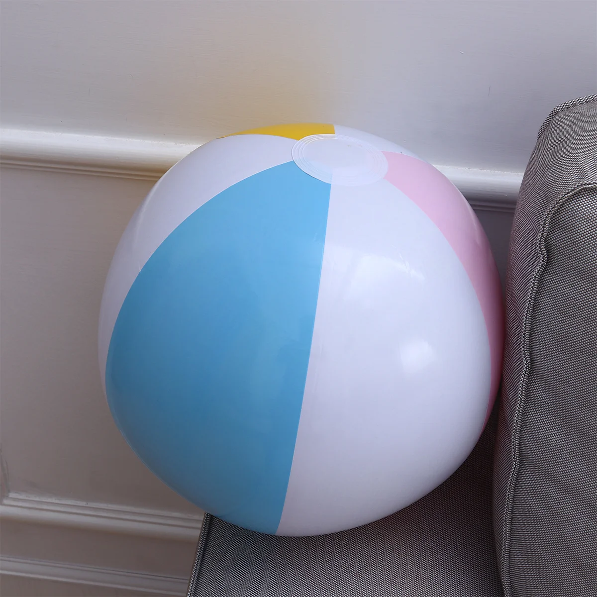 

PVC Inflatable Beach Ball Sports Play Kickball Handball for Kids Training Birthday Parties Outdoor Events Beach Ball