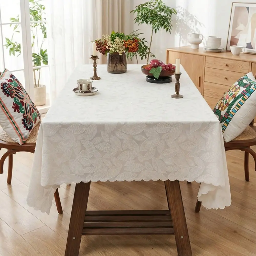 European Style Rectangular Tablecloth Heat Resistant Oil Resistant Embroidered Table Cloth Easy Clean Stain Resistant