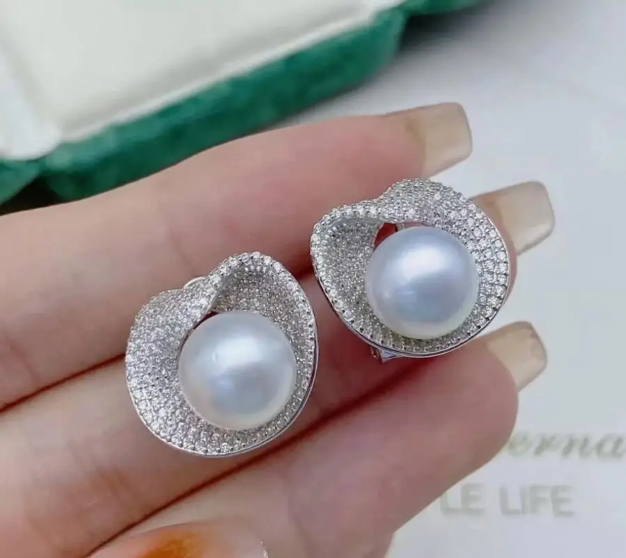 elegant pair of 9-10mm south sea round white pearl earring 925s