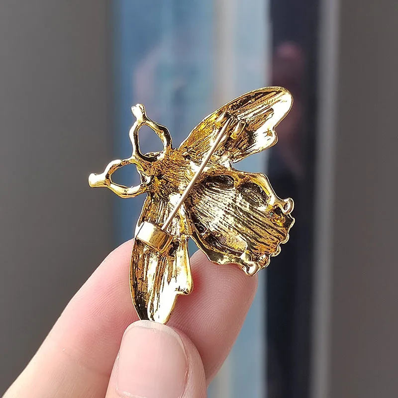 Cute Bee Brooch Fashion Gemstone Insect Rhinestone Corsage Women\'s Coat Suit Accessories Pin Retro Enamel Animal Brooch