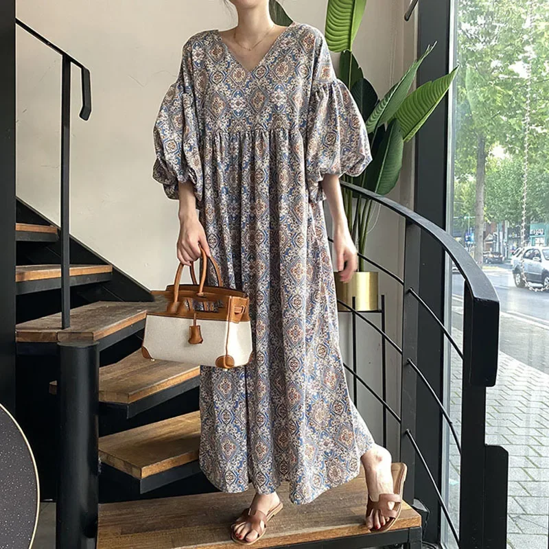 

Korean Beach Style Dress Women V-neck Lantern Sleeve Retro Print Dresses Spring Summer Casual Fashion A-line Long Skirt