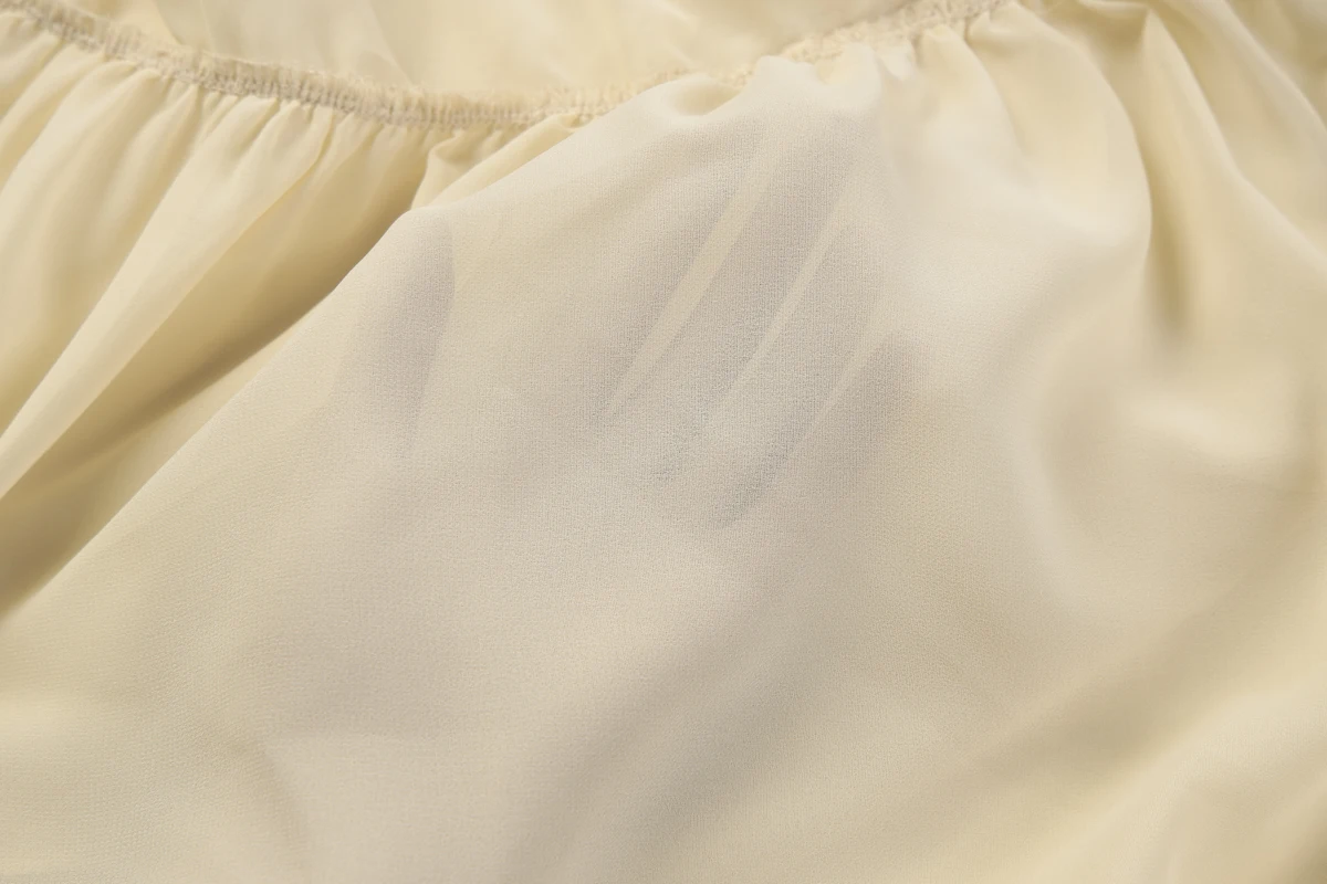 Hugcitar Modische 2-teilige Sets mit V-Ausschnitt, langen Ärmeln, Knöpfen, Patchwork-Spitzenoberteil, Kordelzug, plissiertem Maxirock, Urlaubsoutfit für Damen – Detail 13