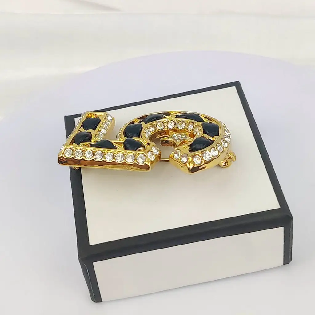 Brooch Luxury Brand Metal Badge DIY Broochs