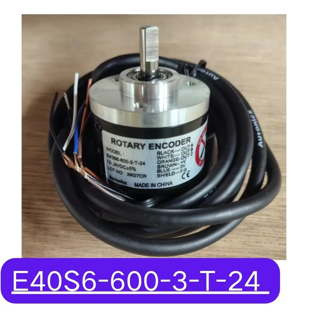 Brand New E40S6-600-3-T-24 encoder Fast Shipping