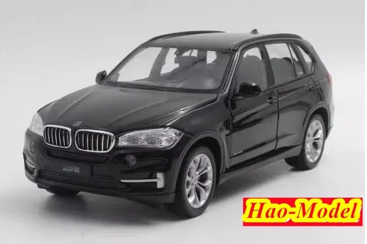 ของเล่น1:24สำหรับ BMW X5 SUV โมเดลอัลลอยสำหรับเด็กของเล่นเด็กผู้ชาย kado ulang tahun แสดงงานอดิเรกเครื่องประดับคอลเลกชันสีขาว/ดำ