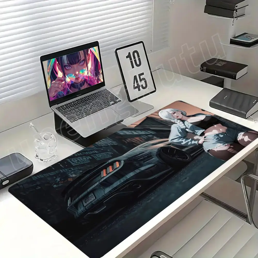 

Carro desportivo e menina Mouse Pad Gaming Anti-Slip Rubber Base Extended Desk Mat for Gamer Office Use Computer Accessories