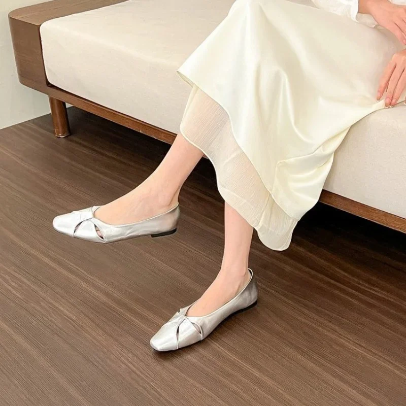 2024 New Women's Sandals Square Toe Slingbacks Hollow Outs Slip on Leather Shoes Gold Sliver Wedding Shoes Plus Size 40