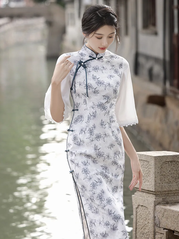 Summer Traditional Chinese Mandarin Collar Chiffon Flare Sleeve Printed Satin Cheongsam Elegant Handmade Buttons Qipao