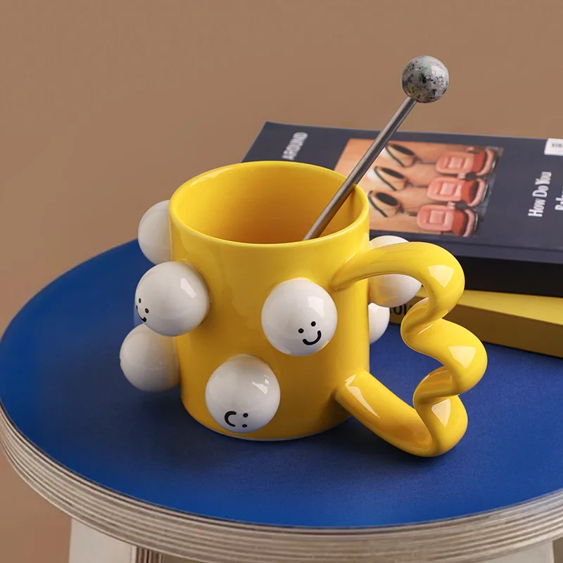 Ins Creative Smiling Ceramic Mug, Living Room Kitchen Dining Table Couple Coffee Cup, Milk, Juice, Water Cup,Craft Birthday Gift