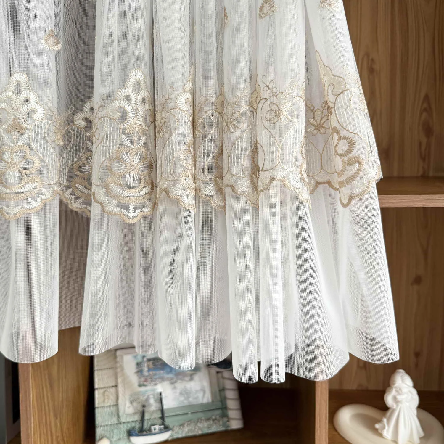 Thumbnail 4 - #8 Newest Window Valances