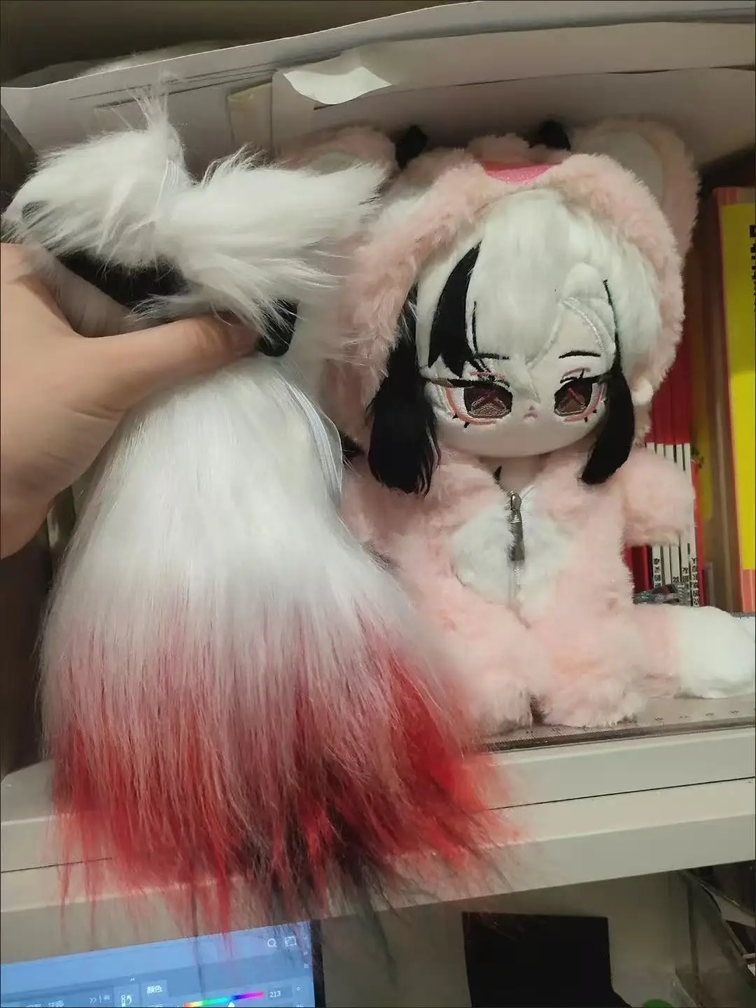 

Stuffed 20cm Game Anime Genshin Impact The Knave (Arlecchino) - Dark Moon StyleBody Plush Doll Toy Soft Dress Up Cotton Kid Gift