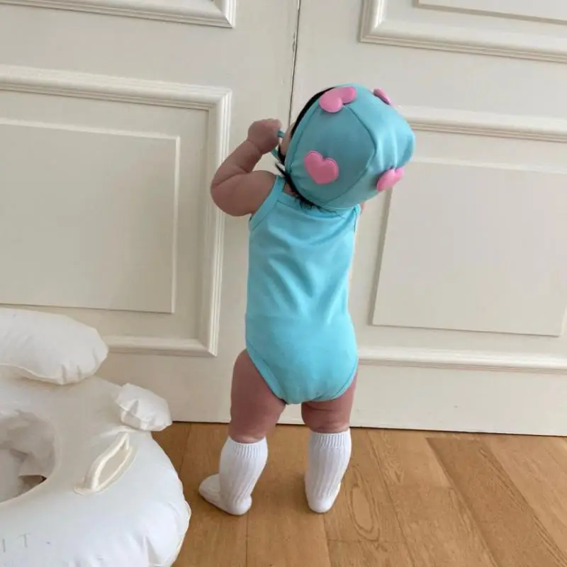 Baju Renang Bayi Perempuan Tanpa Lengan Model Sling Motif Hati Lucu + Topi, Baju Renang Satu Potong untuk Bayi dan Balita Musim Panas 2026