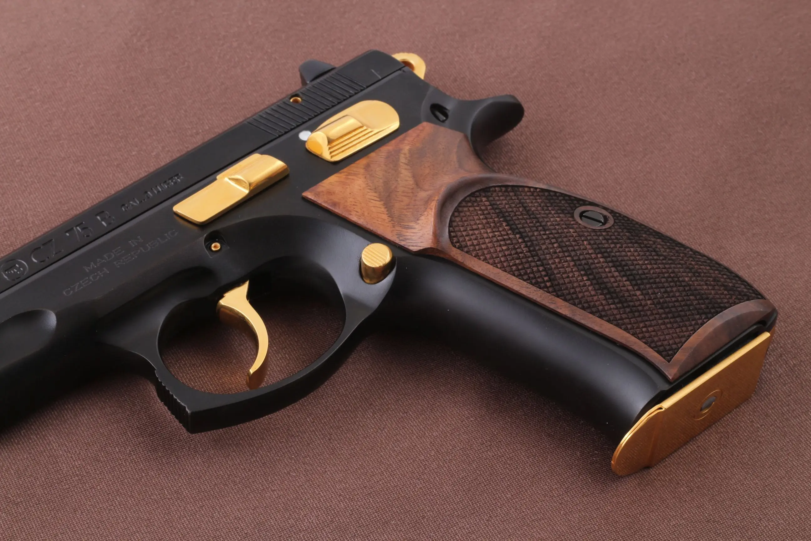 KSD Brand CZ 75, 75B, 75BD, 85 KADET SHADOW1 Compatible Walnut Grips