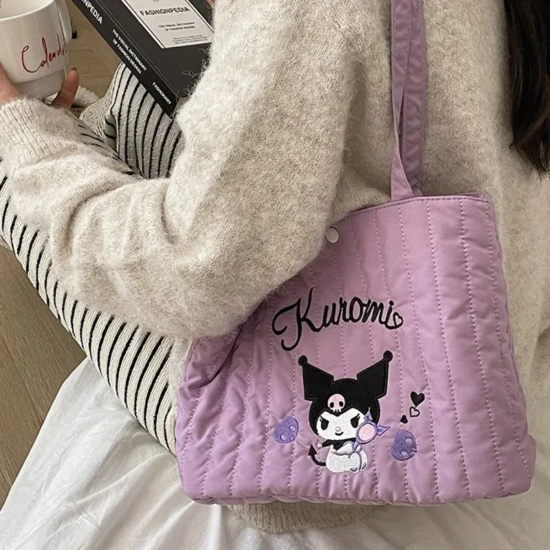 

Sanrio hello kitty cute cartoon shoulder bag melody embroidered tote bag girls handbag student storage bag