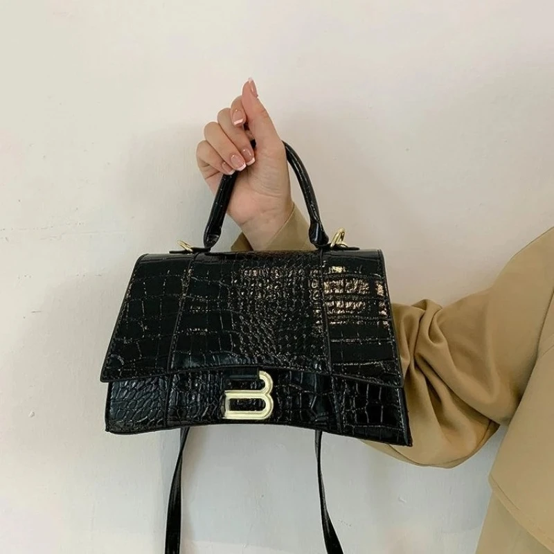 

Elegant Simple Leather Bag And Best Unique Diaper Bags For Women Stylish Fashionable Crossbody-Bag