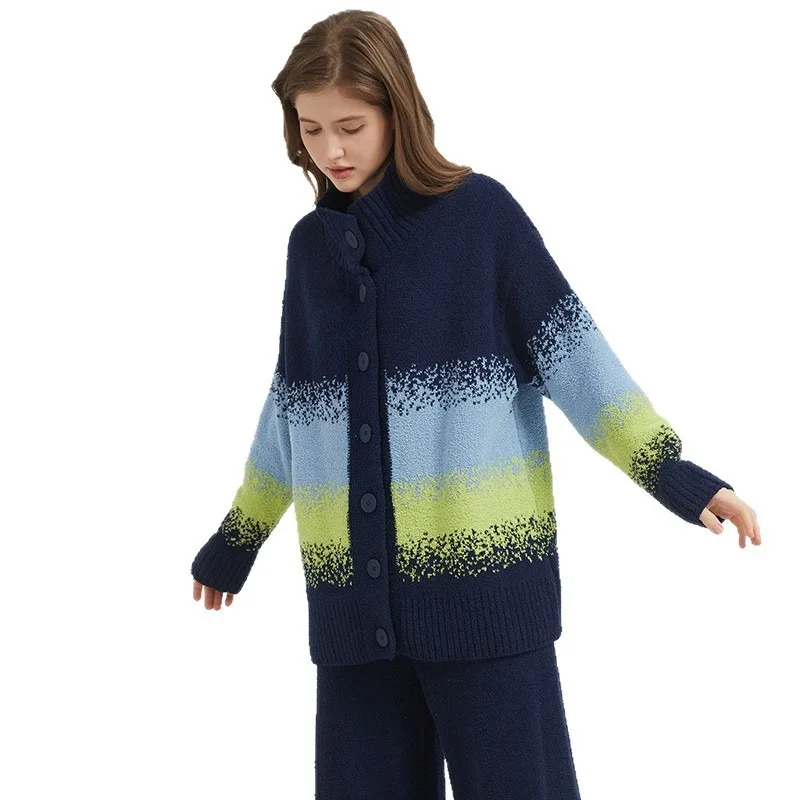 Autumn Winter Fashion Two-piece Set, of Half-velvet Striped, Gradient Round-neck Home Wear That Can Be Worn Both Inside Outside.