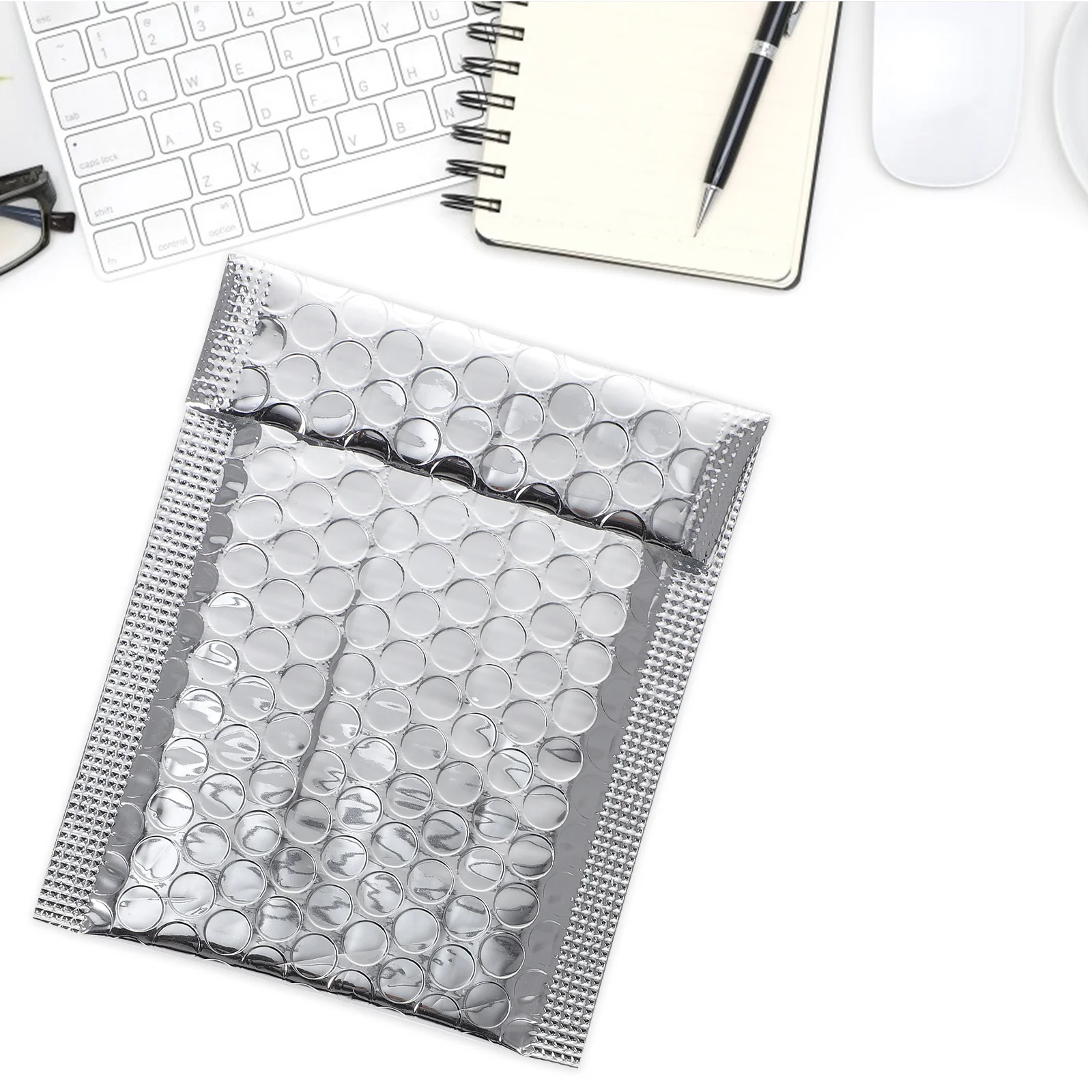 100 Stück Luftpolstertaschen mit Aluminium ausgekleideter, selbstklebender Versand, gepolsterte Umschläge, Schutztaschen, Luftpolstertaschen, gepolsterte Umschläge