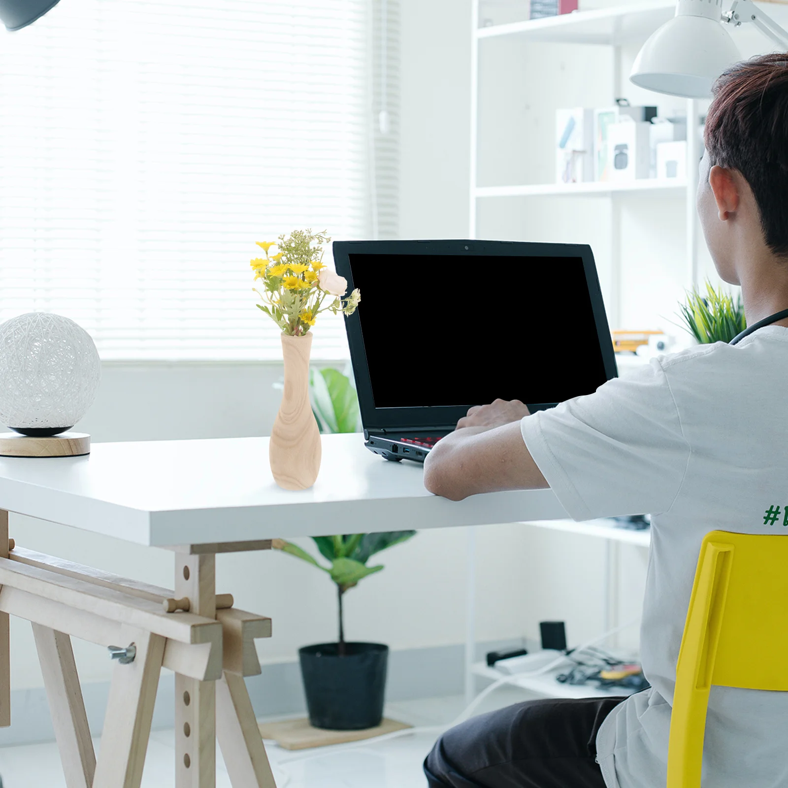 

Compact Wood Vase for Flower Arranging Dinning Table Decorative Plant Pot Desktop Dried Flower Container Natural Home Vase