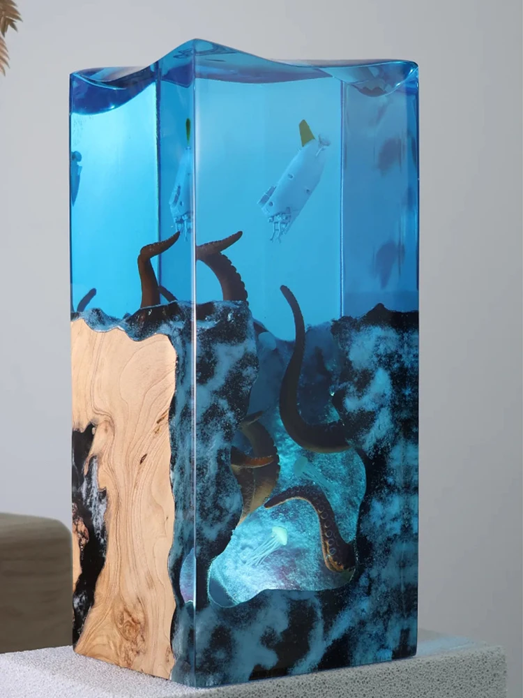 ยักษ์ Octopus Sea Monster Organism เรซิ่นตาราง Creative Art ตกแต่งโคมไฟเรือดําน้ําผจญภัย Night Light ชาร์จ USB