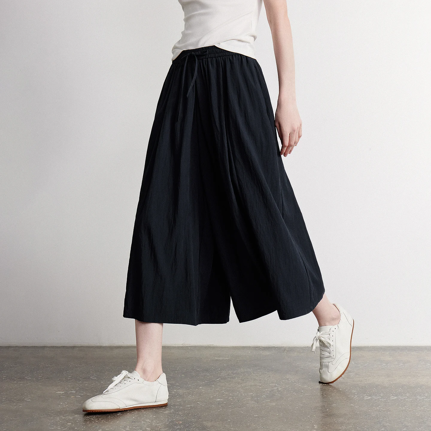 Thumbnail 3 - #76 Straight Leg Trousers List of Top Picks