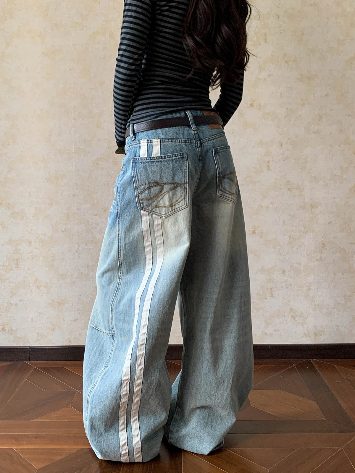 

Aket American Retro Waed Double Bar Knife Jeans Women's Loose Long Pants Casual Wear Resistant Cotton Denim Jeans