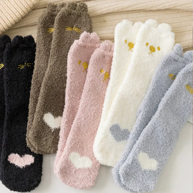 Lovely Harajuku Animal Printed Mid Tube Socks Winter Plush Warm Sock for Women Coral Velvet Comfortable Sleeping Floor Socks