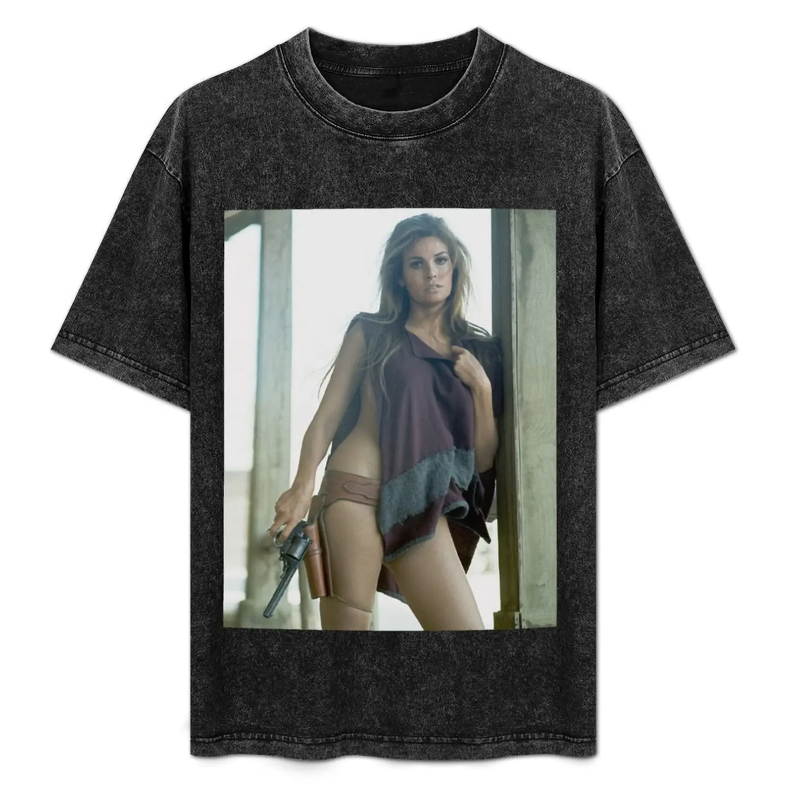 

Raquel Welch T-Shirt Summer Holiday Casual Tee