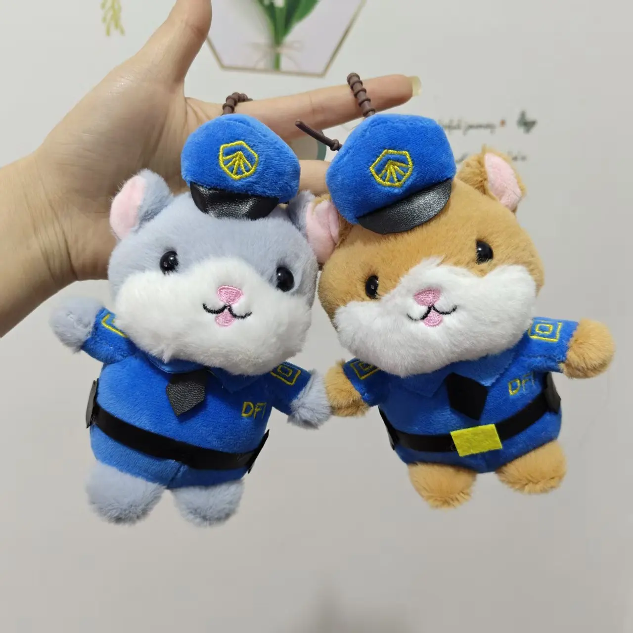 

Cute police bunny pendant plush toy doll, traffic police fox bag decoration, keychain doll
