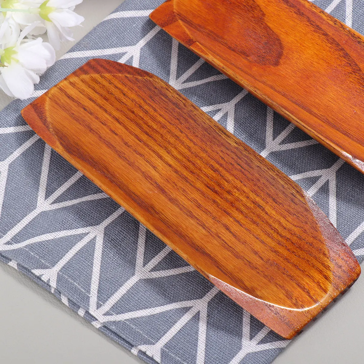 

2PCS Mini Wooden Tray Natural Long Dessert Dish Food Serving Platter Shusi Plate Snack Saucer Fruit Salad Tray Home Decor