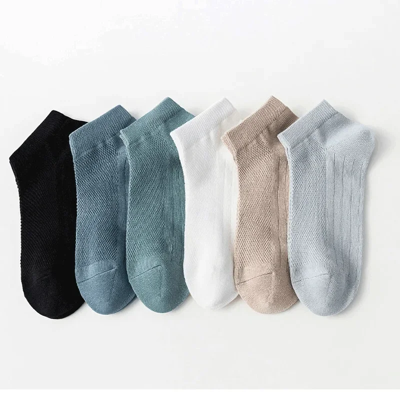 

Socks That Are Suitable for All Seasons Odor Resistant and Sweat Absorbent Thin Sports Mesh Breathable Short Socks