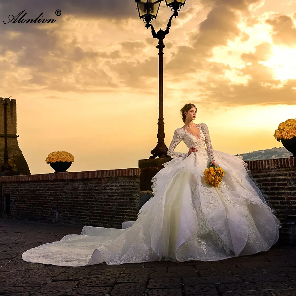 Alonlivn Custom V-Neck Ruched Puffy Ball Gown Wedding Dresses Beading Pearls Embroidery Lace Vintage Full Sleeve Bridal Gowns