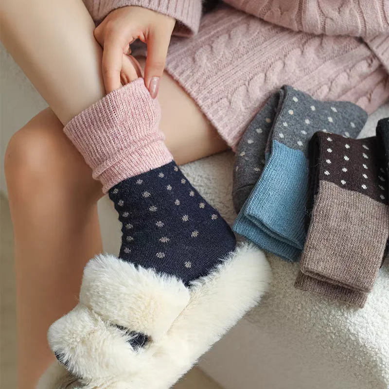 겨울 신상품 물방울 무늬 울 양말 가을/겨울 다용도 트렌디 따뜻한 일본 스타일 스택 양말 빈티지 미드 카프 양말