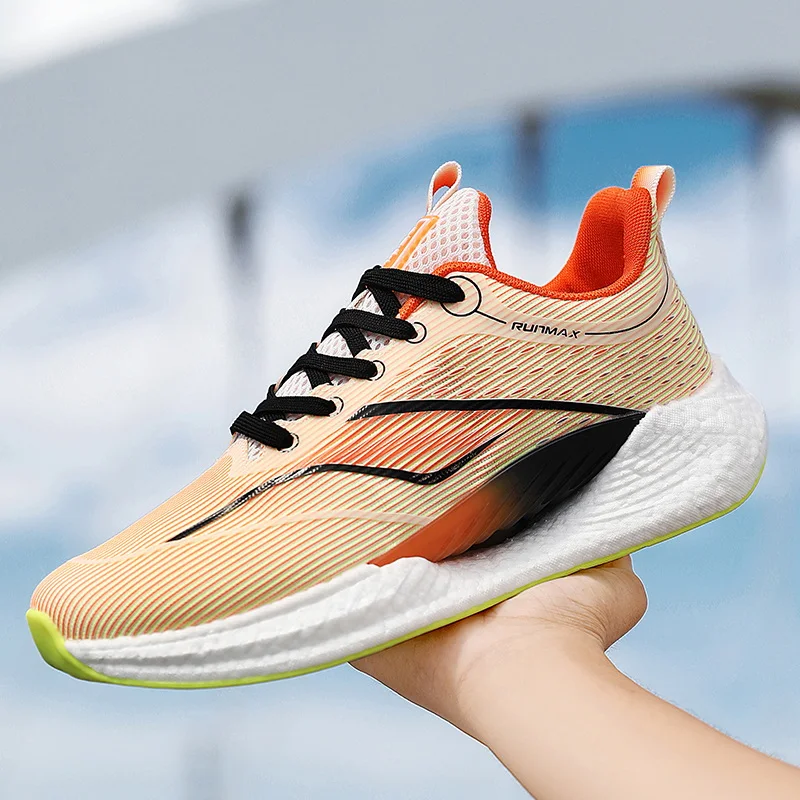 

Men's Running Shoes Thick-soled Lightweight Mesh Anti-slip Wear-resistant Casual Shoes Men Comfortable Lace-up Sports Shoes Men