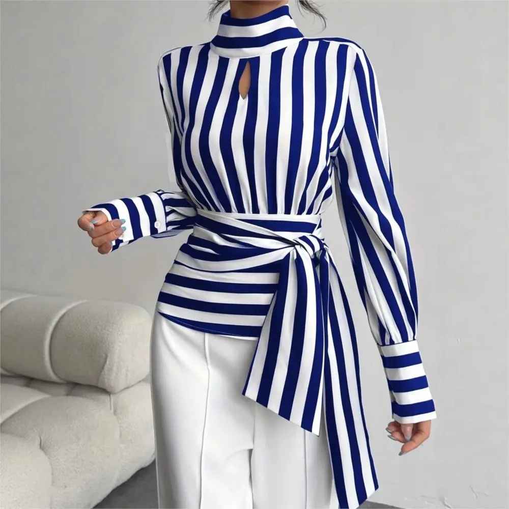 Chemise à rayures contrastées pour femmes, tendance, noir et blanc, col écharpe rétro, manches longues, pull élégant, nouvelle collection automne