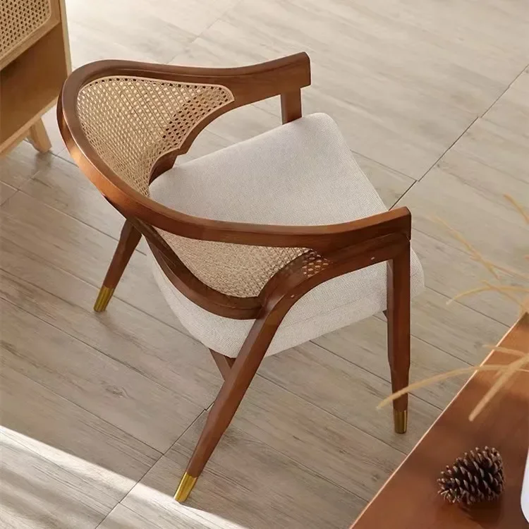2026 high quality factory sample hotel home garden furniture restaurant wood dining chair
