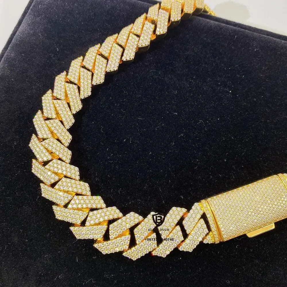 Luxury New Arrival Hip Hop Iced Out 20mm Yellow Gold Moissanite Miami Custom Cuban Link Necklace Heavy Cuban Link Hand Chain.