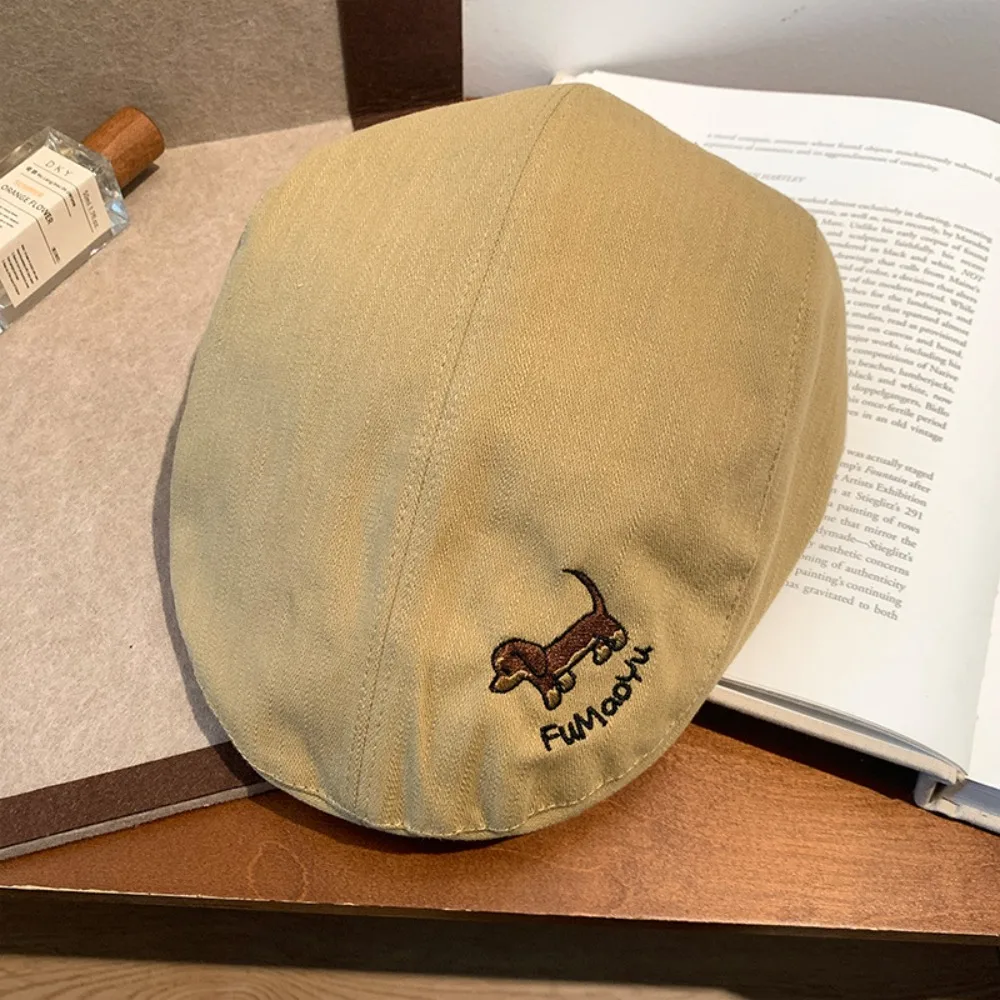 

Fashion Japanese Style Cartoon Forward Hat Visor Sunscreen Puppy Embroidery Berets Cap Casual Short Brim Artist Hat Streetwear