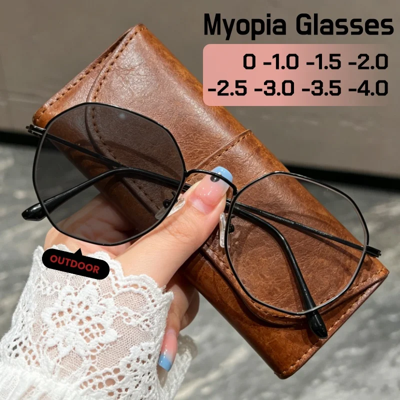 Retro Luxury Photochromic Glasses Fashionable Exquisite High-definition Myopia Eyeglasses Lady and Gentleman 0 To -4.0