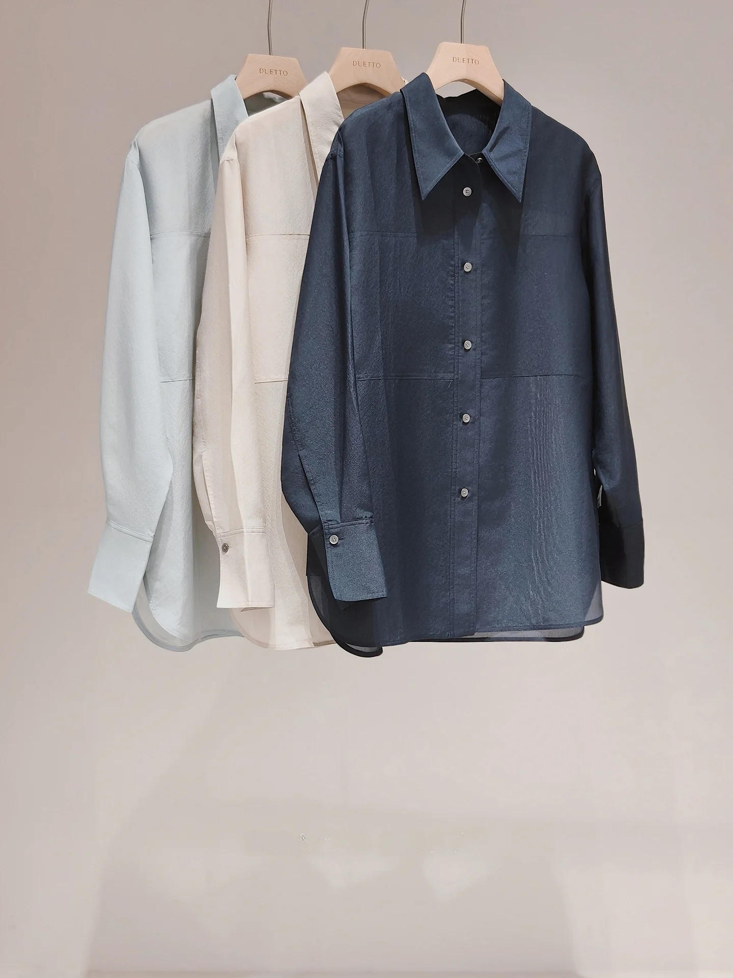 

Женская шелковая рубашка Duetto с длинным рукавом, свободного кроя, для повседневной носки, полупрозрачная, из перламутрового ацетата, блестящая, простой дизайн