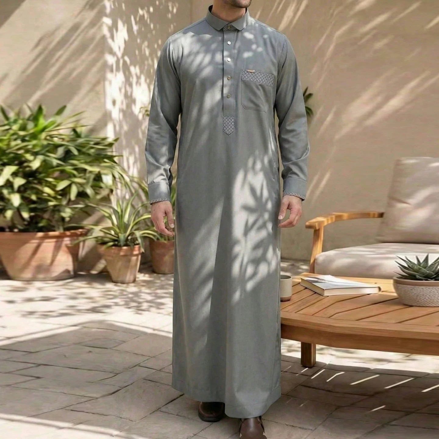 Light gray g