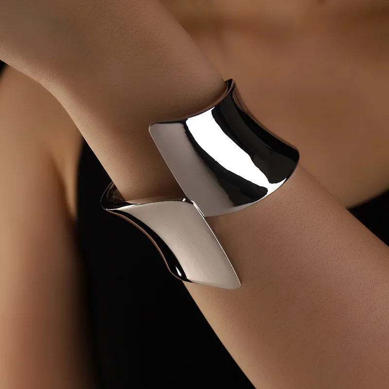 Punk Thick Chunky Irregular Geometric Cuff Wide Bangles for Women Smooth Spring Bangles Bracelets Pulseras Jewelry Party Gifts