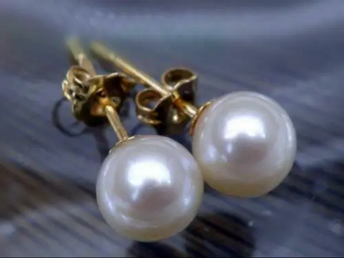 

AAAA 8-9mm South Sea White Round High Luster Pearl Stud Earrings