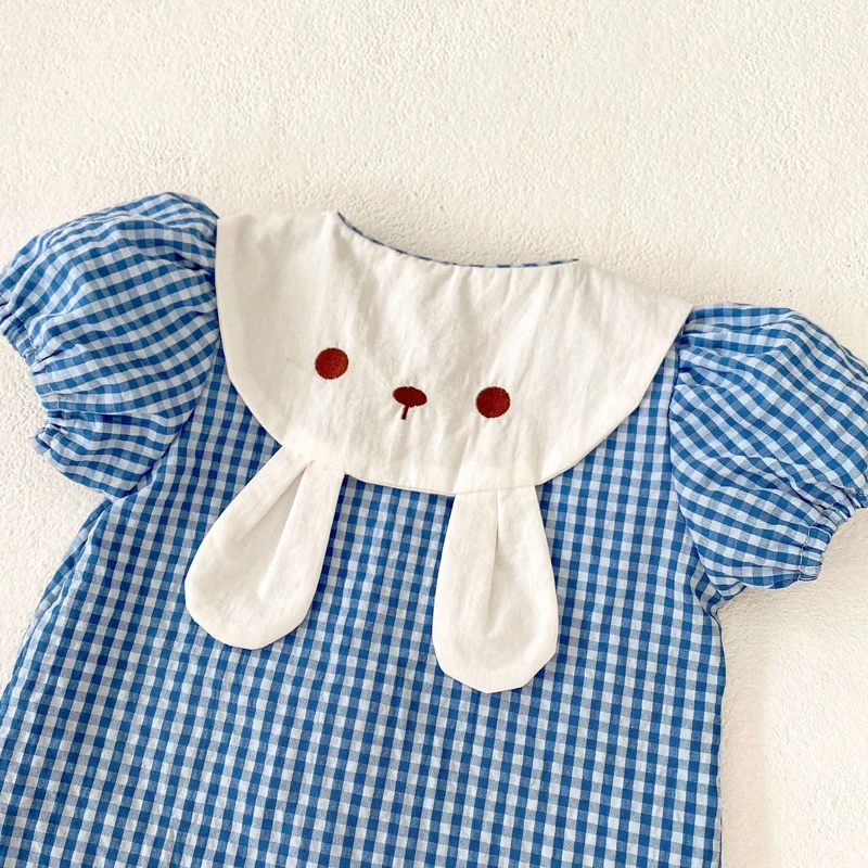 New summer baby clothing, 2-piece set of 0-3 year old female baby rabbit doll collar plaid top and versatile bread pants