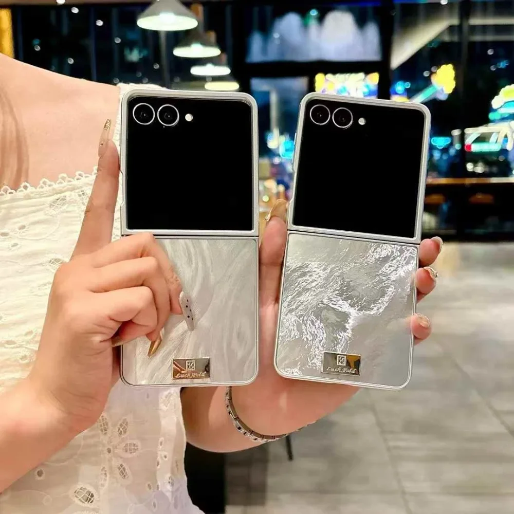 

Luxury Trendy Elegant Woman Glitter Laser Print Phone Case For Samsung Galaxy Z Flip 7 6 5 Ultra Thin Anti-Drop Protection Cover