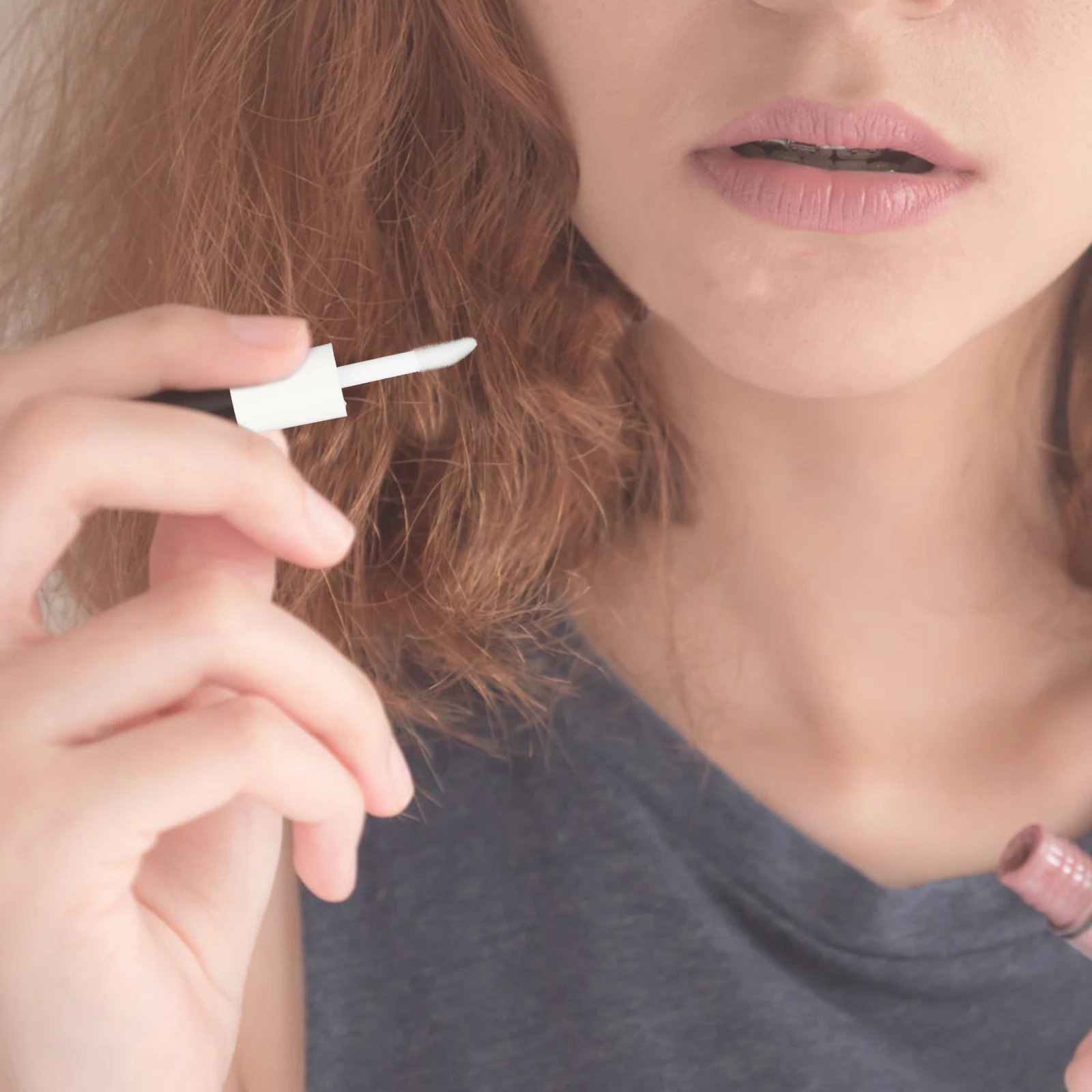 10 tubos de brillo labial vacíos, pequeños, recargables, para brillo labial, portátiles, a prueba de fugas, para viajes y uso diario.