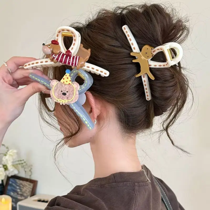 

1pc Design A New Cartoon Style Hair Clip with A Shark Shaped Clip At The Back of The Head and A Large Hairpin Hair Accessory